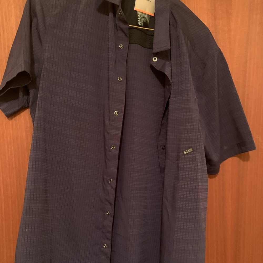 5.11 tactical short sleeve shirt size small breathable material